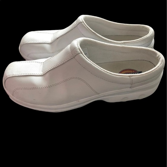 Dickies Shoes Women’s Size 10M White Slip‎ On Medical Leather Uppers - Picture 2 of 9
